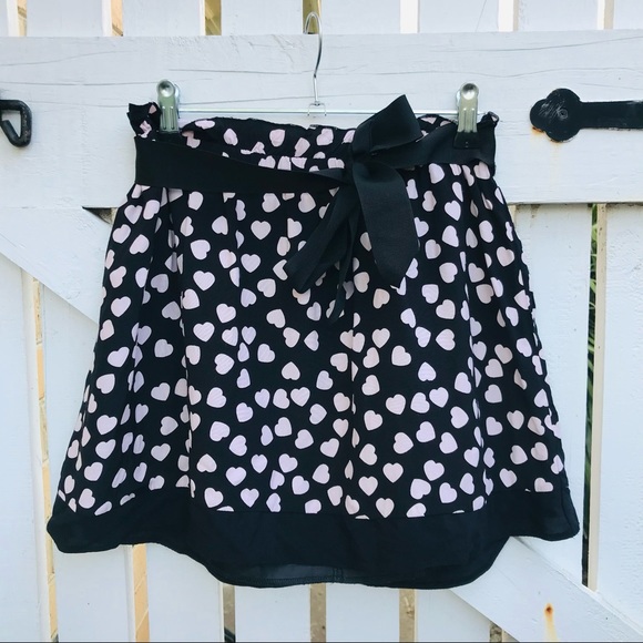 Atmosphere Dresses & Skirts - Atmosphere Heart Print Mini Skirt Size 10